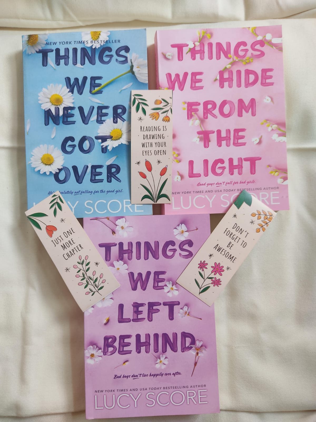 WhatsApp Image 2025-08-06 at 23.30.28_61b1c4ee Knockemout (3 book series) by Lucy Score - Image 1